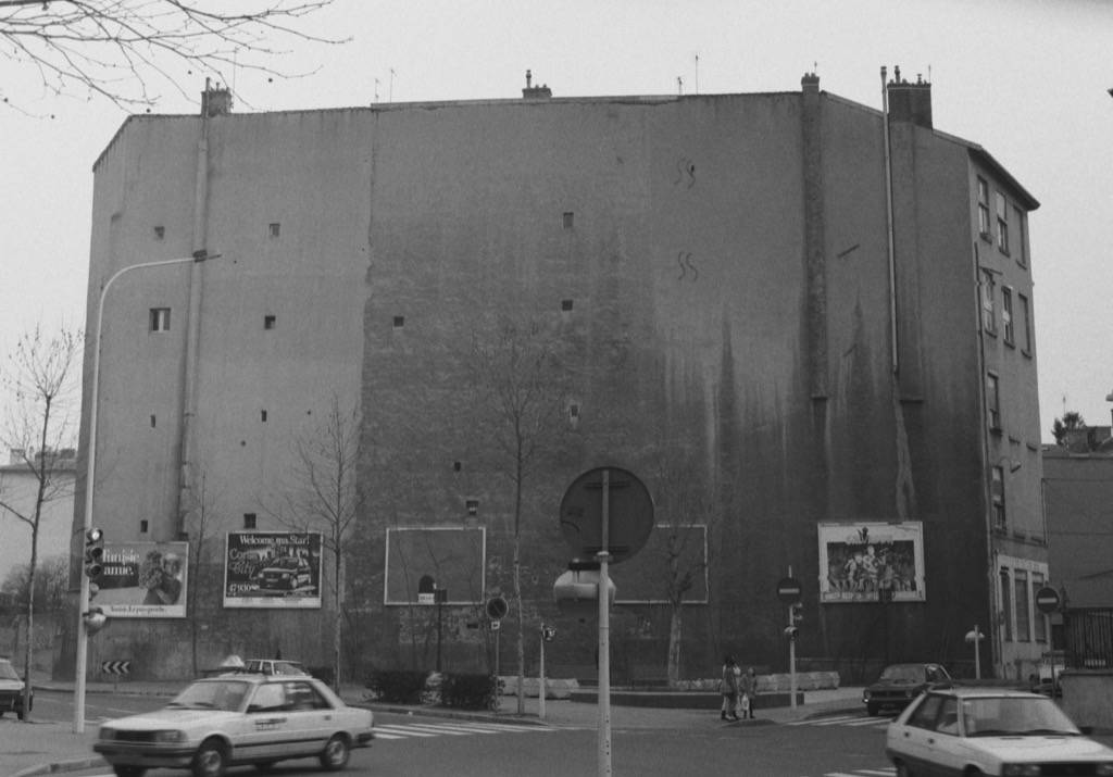 Mur des Canuts before painting