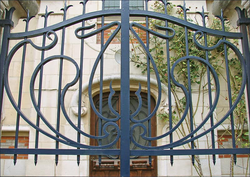 art nouveau gate in nancy
