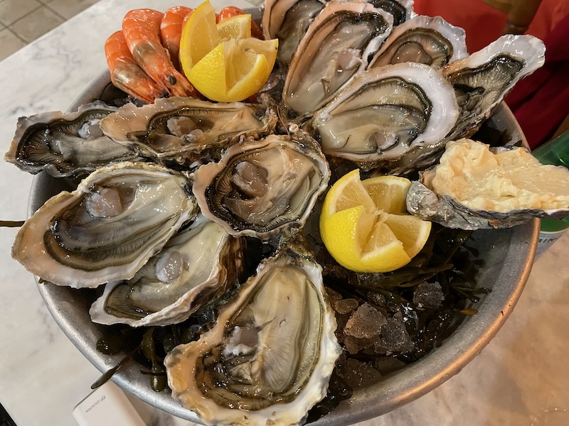 Avignon Les Halles seafood platter Avignon Les Halles seafood platter