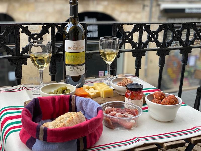 Apero Time: Why Is The Aperitif in France Such A Big Deal?