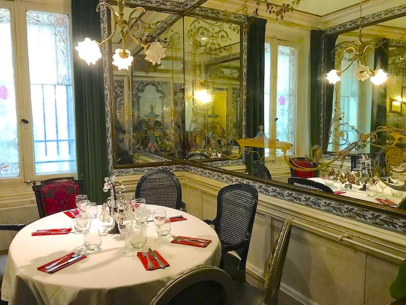Private room Bouillon restaurant Pharamond