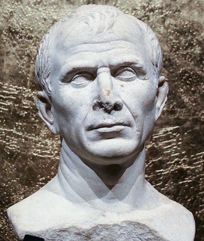 bust of caesar arles