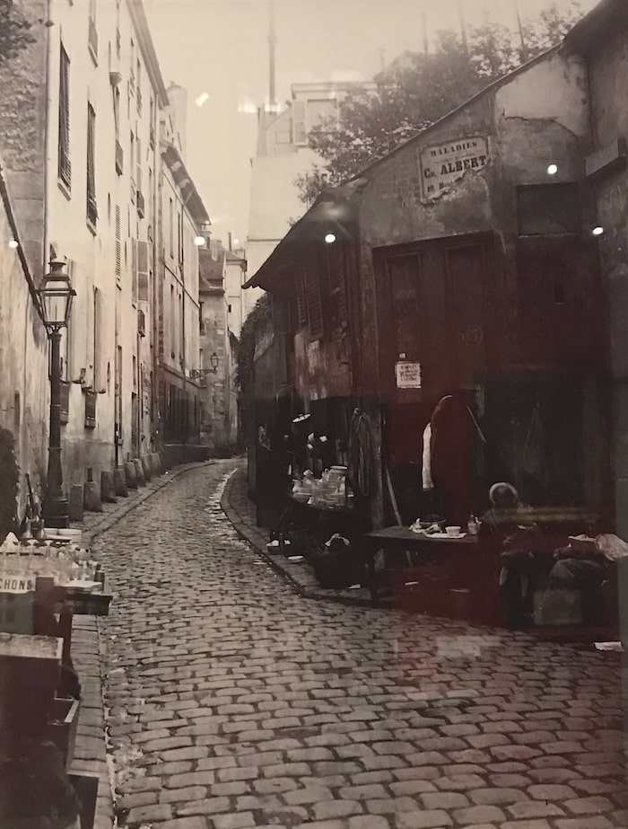 Old Paris, before Haussmann's rebuilding efforts