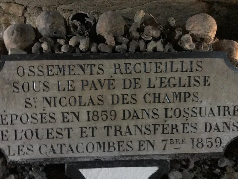 Sign down in the Paris Catacombs
