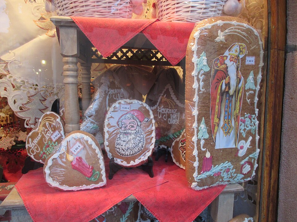 Gingerbread cakes at Kaysersberg Christmas market