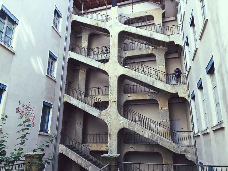 The Cour des Voraces, one of the most famous traboules of Lyon, is more of a stairway than a passageway