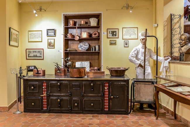 The room in which roasts were turned, now part of the Escoffier Museum