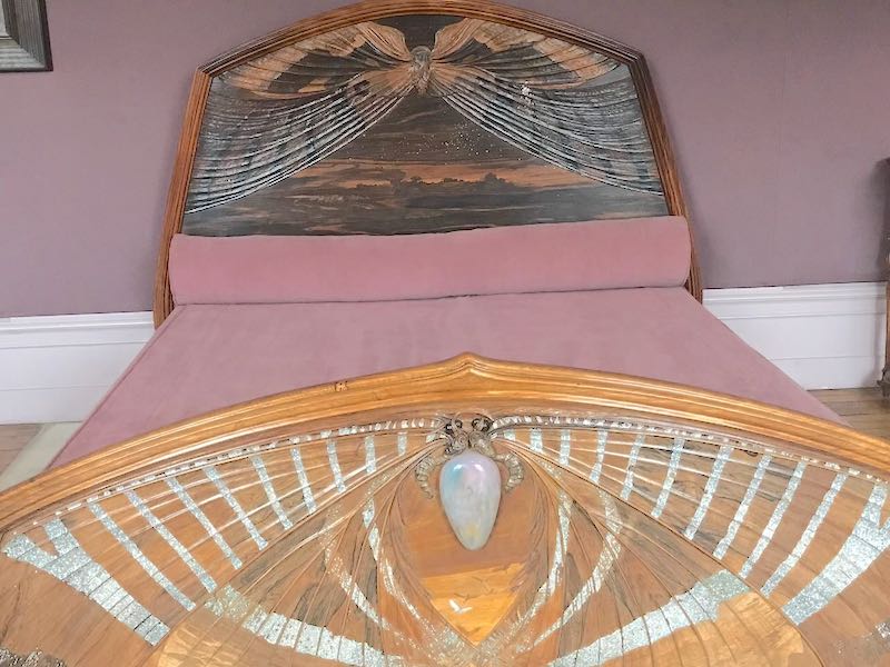 Emile Gallé bed Emile Gallé bed
