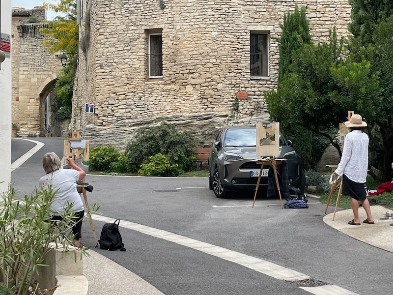 Inside the village of Goult in the Luberon, Provence, France Inside the village of Goult in the Luberon, Provence, France
