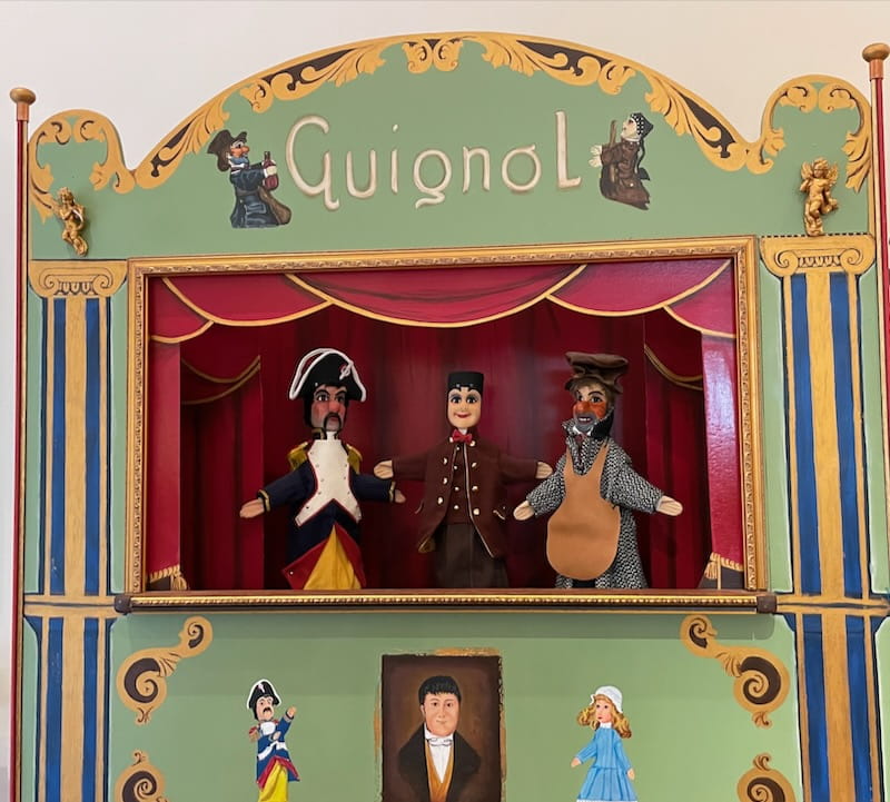 Guignol theater