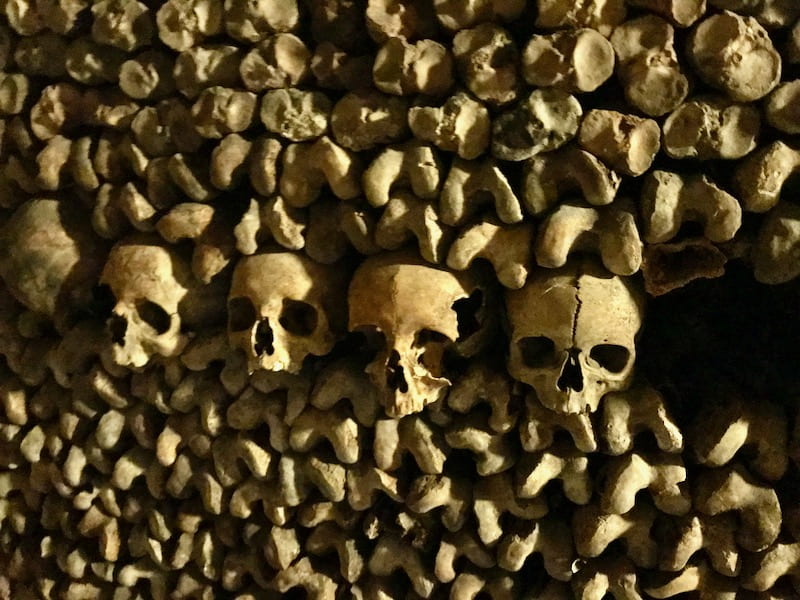the catacombs of paris haunted