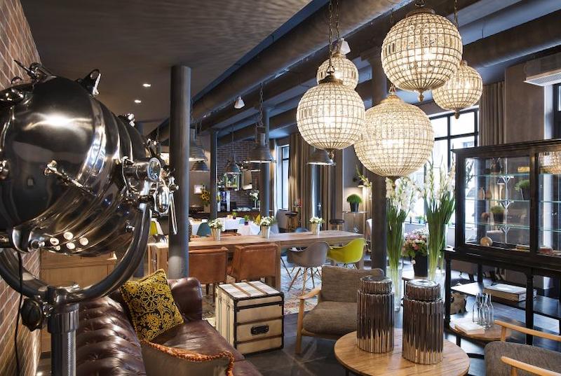 hotel fabric Paris reception