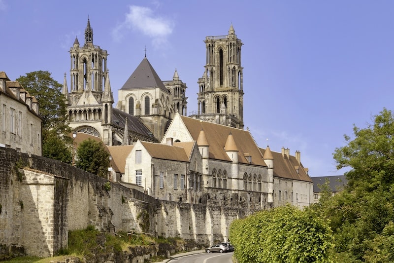 Notre-Dame de Laon and the city ramparts