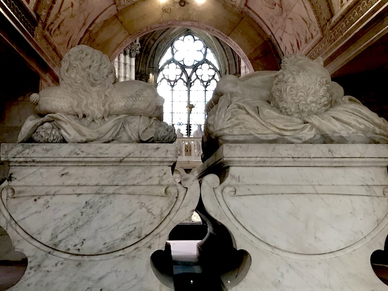 Twin sarcophagi St Denis Basilica