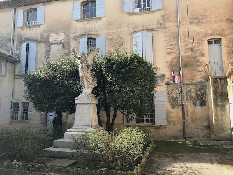 Traditional house, home of a Lourmarin notable in one of the beautiful villages of France