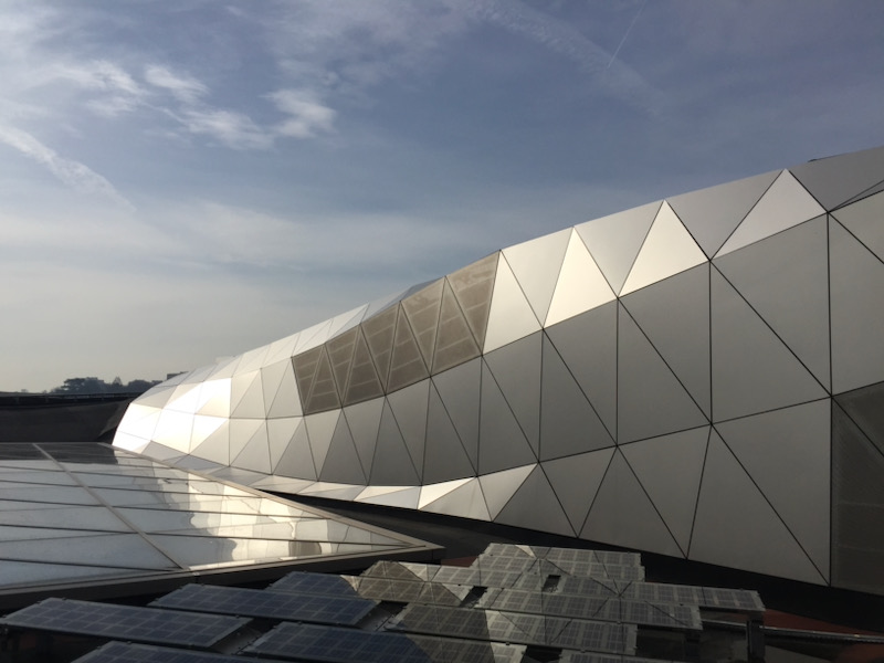 One of the best things to do (Lyon, France) is to explore the new neighborhood of Confluence, and its sail-shaped museum, the Musée des Confluences One of the best things to do (Lyon, France) is to explore the new neighborhood of Confluence, and its sail-shaped museum, the Musée des Confluences
