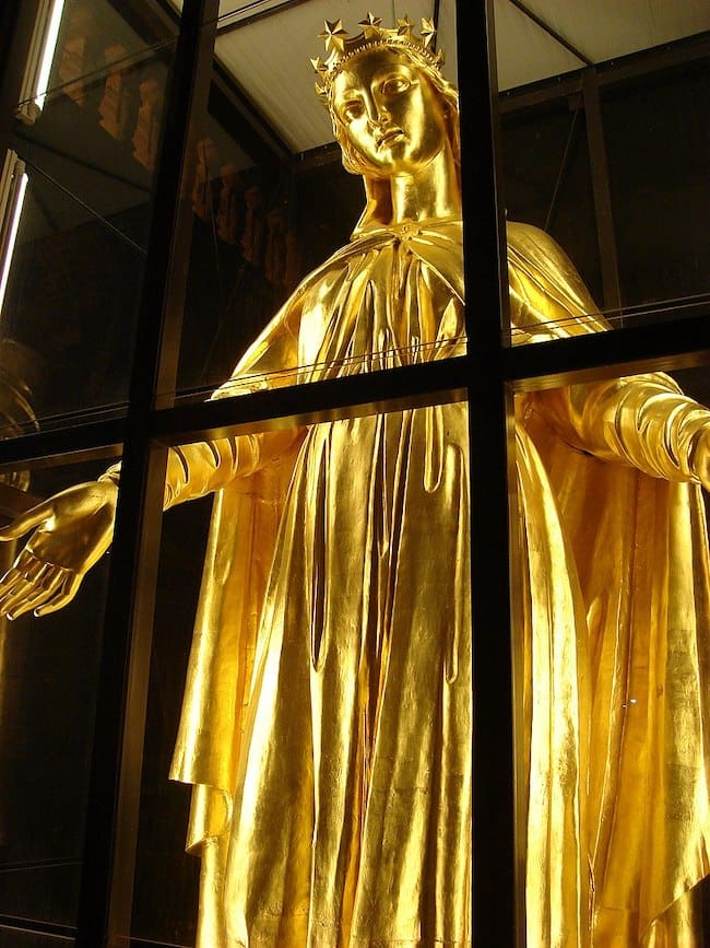 Lyon fourviere virgin statue
