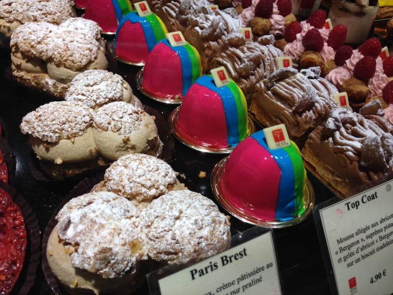 Lyon pastries: Halles Paul Bocuse
