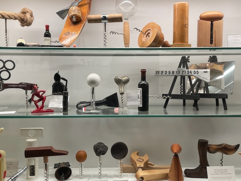 Menerbes corkscrew museum
