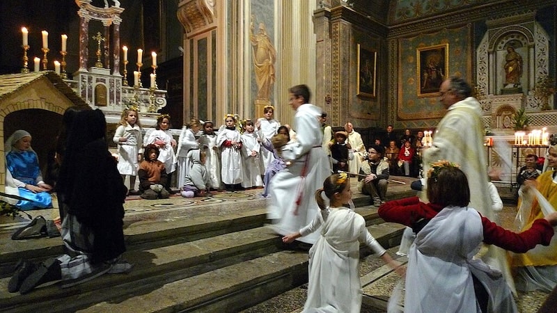 Start of the Midnight Mass at Christmas in the Cathedral of Orange in France Start of the Midnight Mass at Christmas in the Cathedral of Orange in France