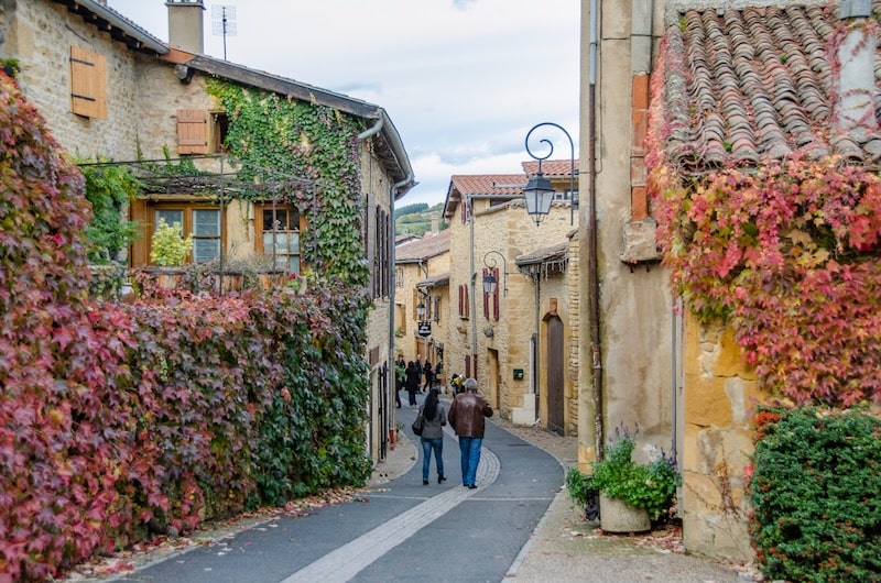 Autumn colors in Oingt, in the Beaujolais