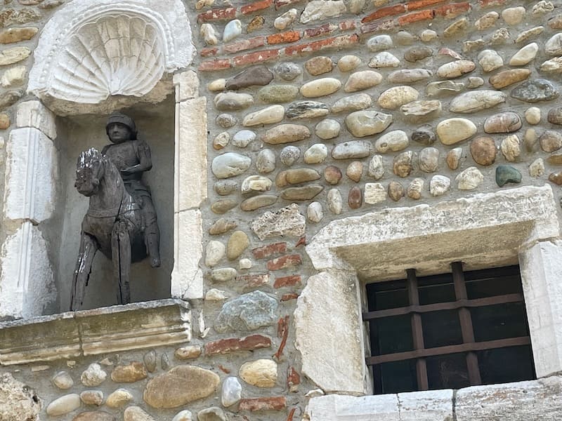 Perouges statue of Saint Georges on Place du Tilleul