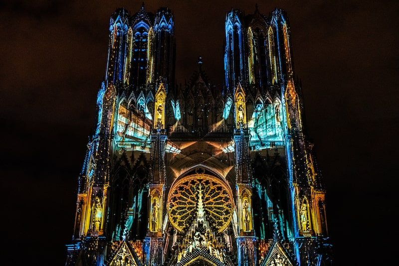 Reims cathedral illuminated at Christmas