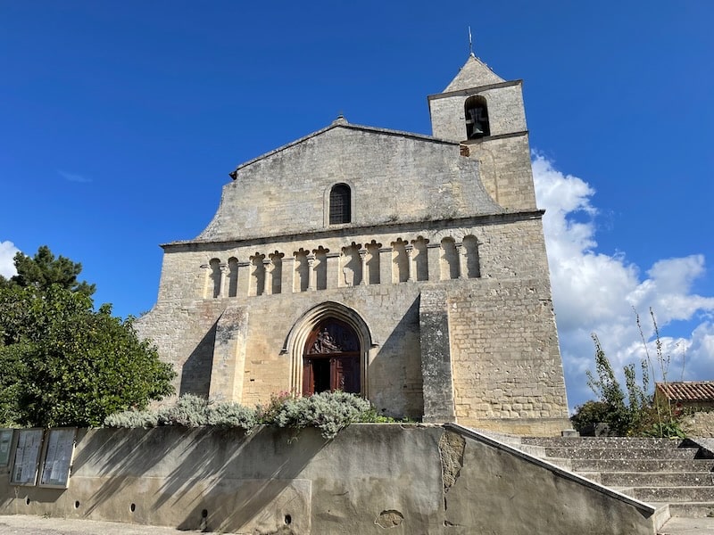 Church in Saignon, Luberon, Provence Church in Saignon, Luberon, Provence