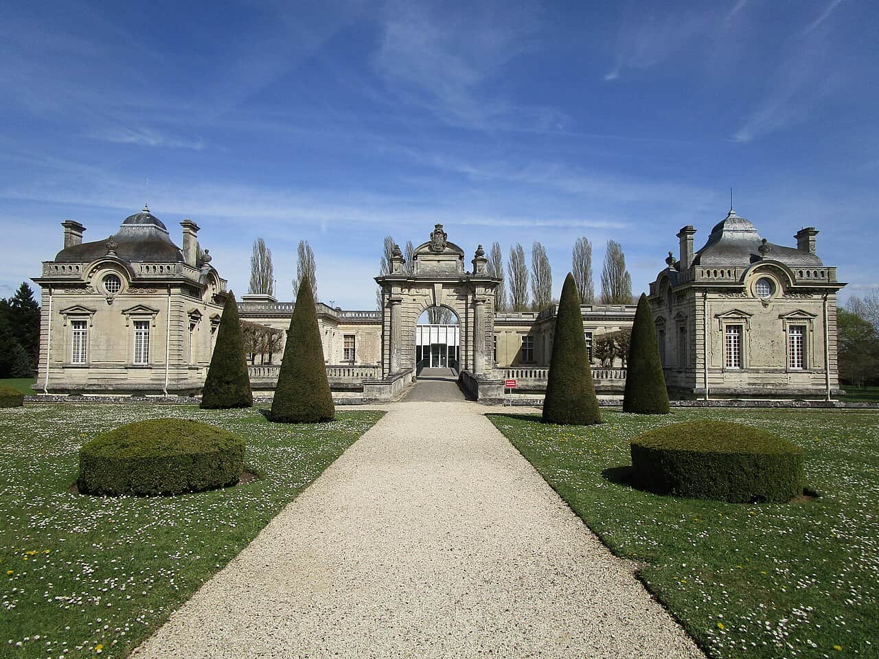 Exterior of chateau of Blerancourt
