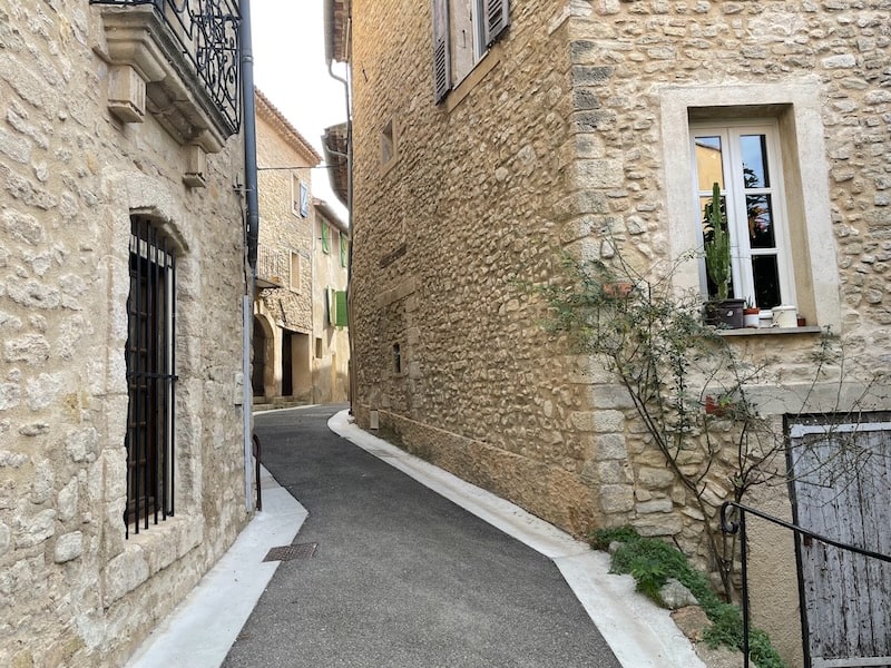 St Martin de Castillon in the Luberon, Provence St Martin de Castillon in the Luberon, Provence