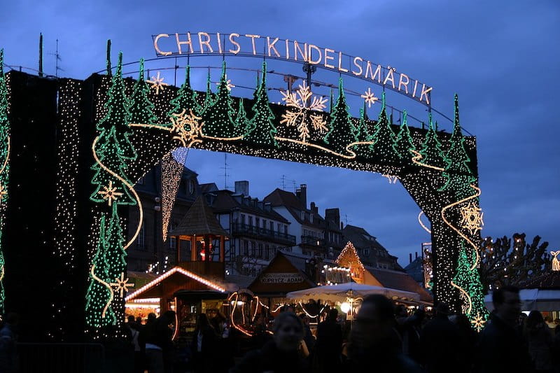  ingången till Strasbourgs julmarknad