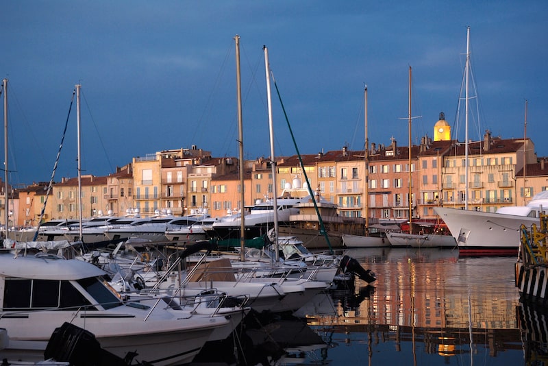 10 Dazzling Towns In Southern France For A First French Riviera Trip