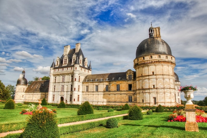 Exterior shot of the castle of Valencay