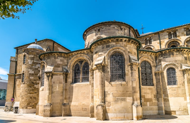 day trip from Lyon to Valence - exterior of Saint Apollinaire Cathedral day trip from Lyon to Valence - exterior of Saint Apollinaire Cathedral