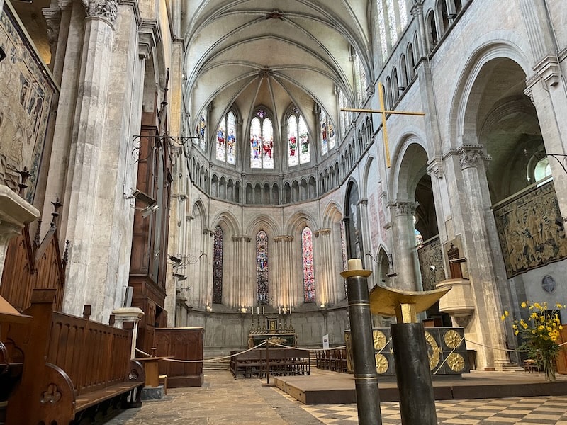 Interior of St Maurice Cathedral, Vienne, France Interior of St Maurice Cathedral, Vienne, France