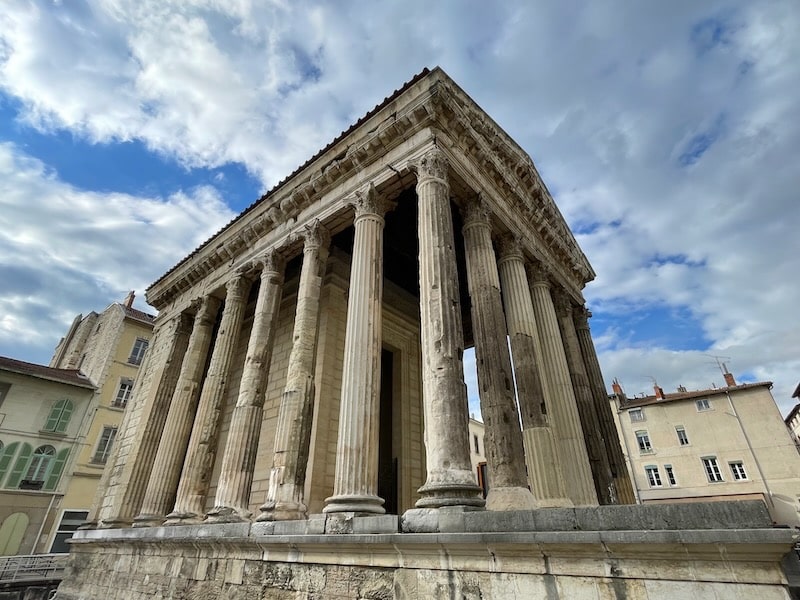 Vienne temple augustus and livia