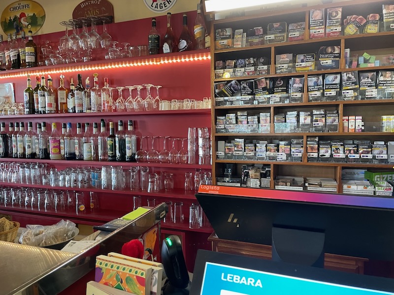 Bar in Viens, Luberon, Provence